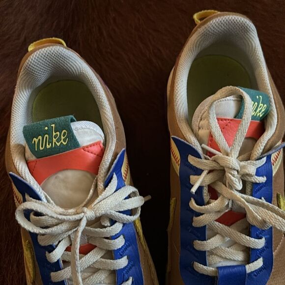 Nike Air Max Pre-Day
'Wheat Yellow Strike' DO6716-700 Size 9 - Picture 7 of 11